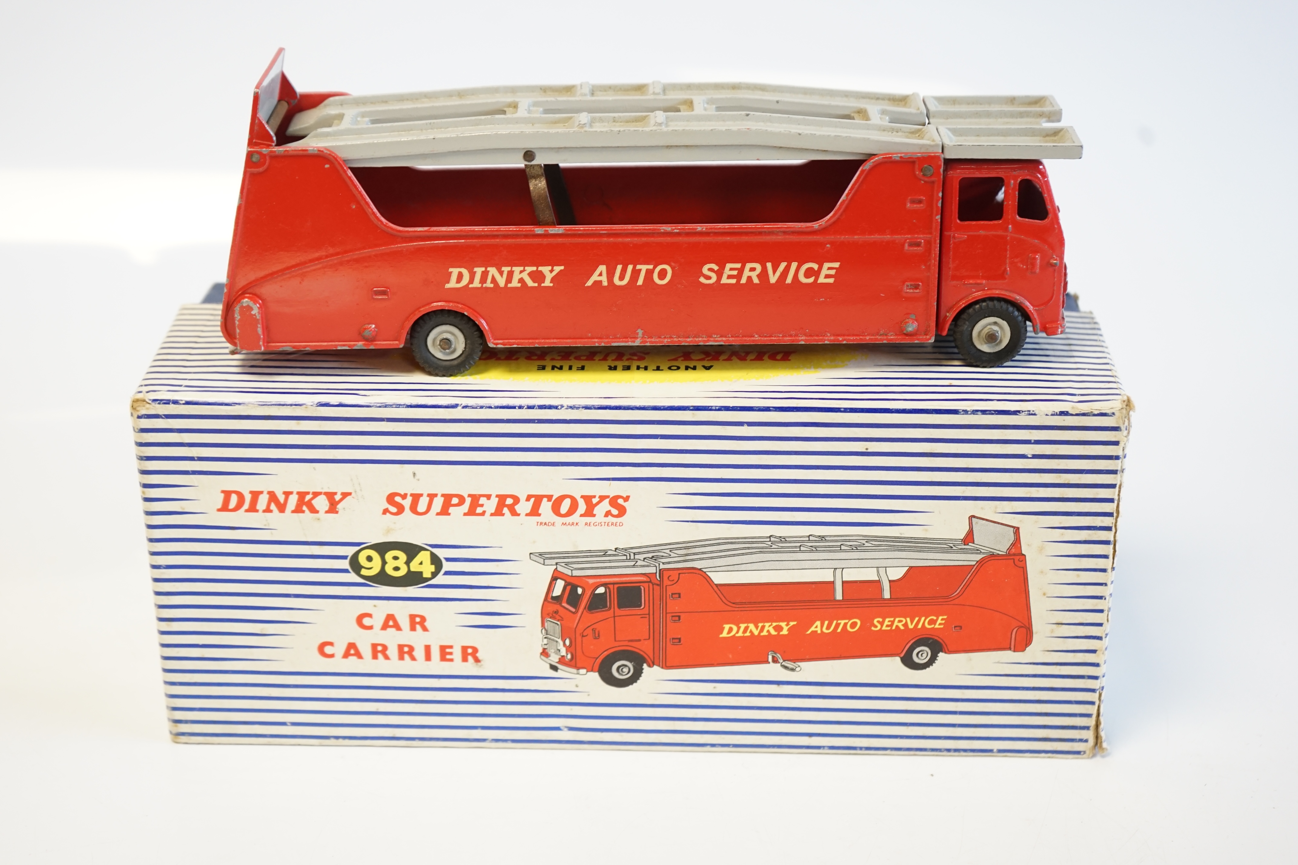 A boxed Dinky Supertoys Car Carrier (984). Condition - fair to good, some wear to the box and inner card piece missing